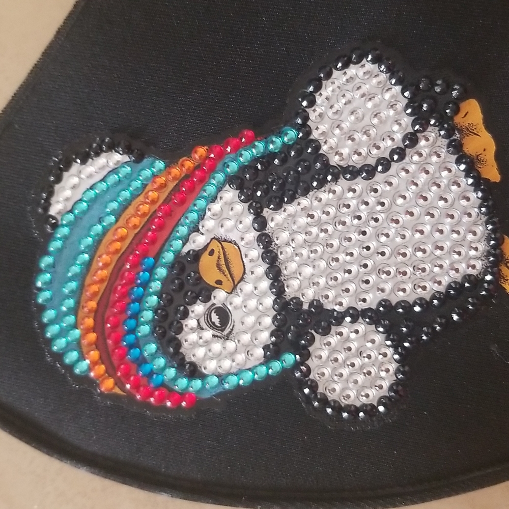 Penguin Jeweled Facemask nwot